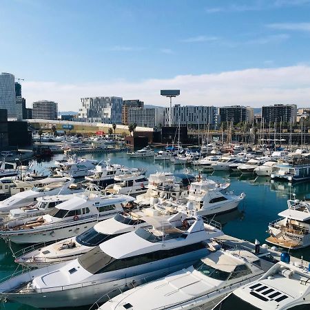 Отель Boat Yacht Barcelona Сан-Адриан-де-Бесос Экстерьер фото